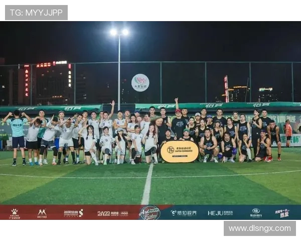 重庆飞盘队实力强劲荣登全国排行榜第四名引发热议